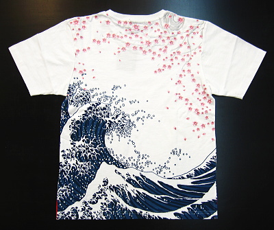 和柄Tシャツ 荒波に桜